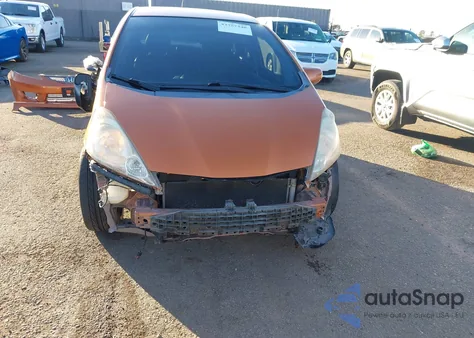 2011 Honda Fit Sport z USA, uszkodzony, nr VIN JHMGE8H57BC004450